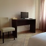De La Tour Tirano